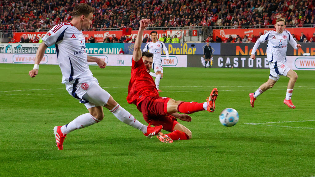 Lautern feierte einen Sieg gegen Düsseldorf Lautern feierte einen Sieg gegen Düsseldorf