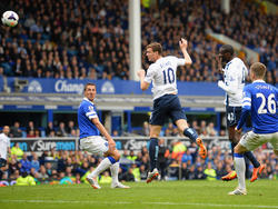 Manchester City steckt bei Everton den Schock eines 0:1-Rückstandes weg. Aguero sorgt für den Ausgleich und Edin Dzeko bringt die Citizens zurück auf den Weg Richtung Meistertitel