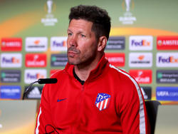 Atlético-Coach Diego Simeone muss das Finale von der Tribüne aus verfolgen