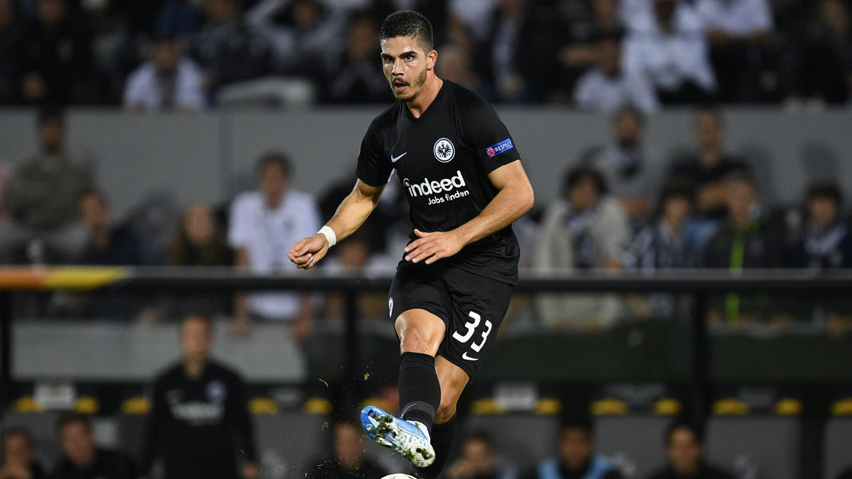 André Silva rennt seiner Form hinterher André Silva rennt seiner Form hinterher