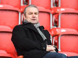 Ungarns Trainer Bernd Storck will mit seinem Team ins Achtelfinale.