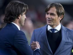 Phillip Cocu (r.) en Ernest Faber ontmoeten elkaar voor de wedstrijd PSV - NEC. (26-09-2015) 