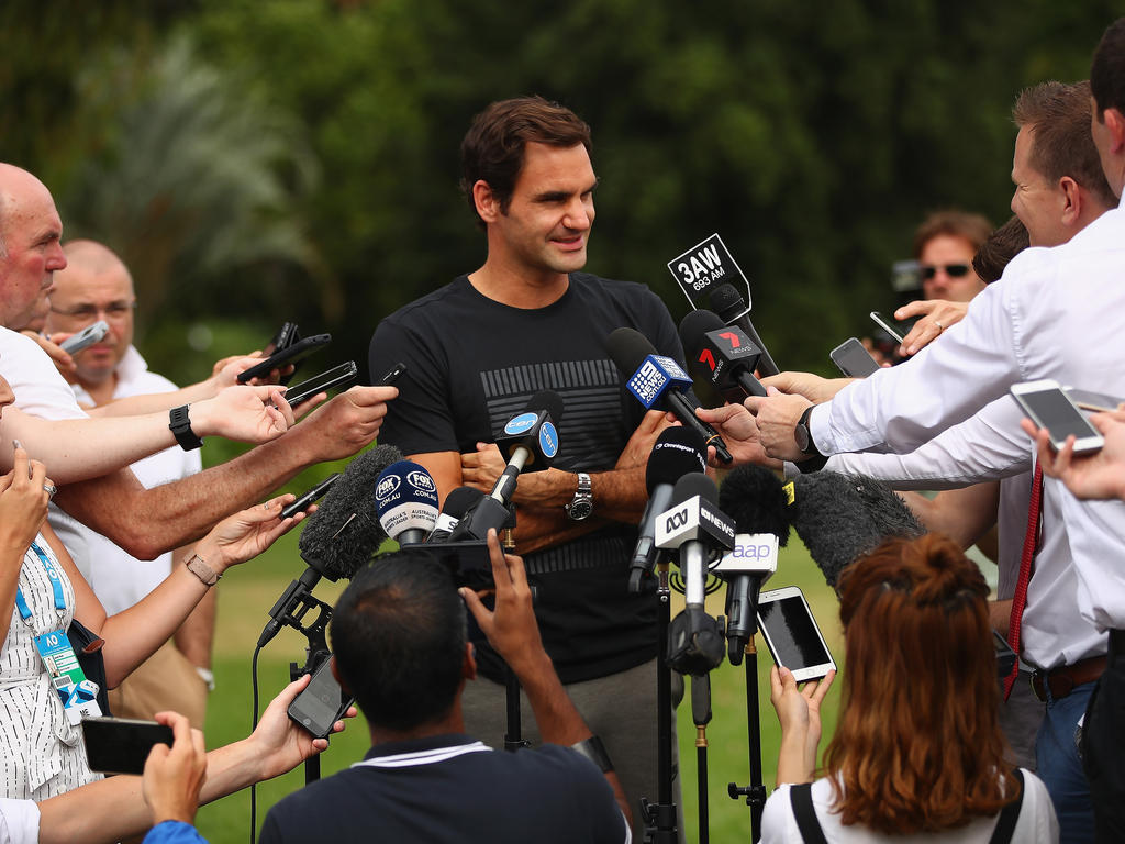 Roger Federer beim Fototermin nach seinem Triumph bei den Australian Open Roger Federer beim Fototermin nach seinem Triumph bei den Australian Open
