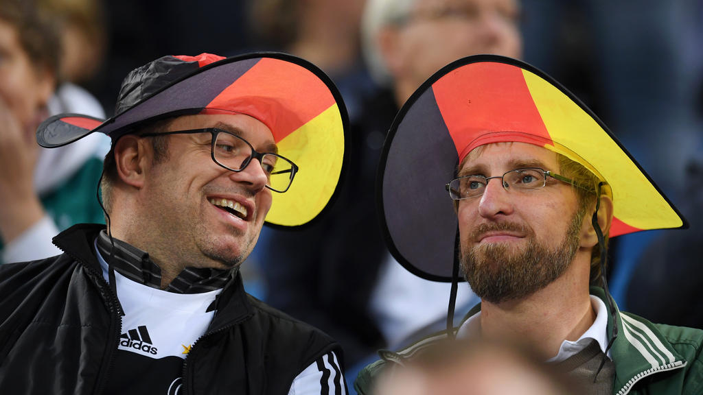 Deutsche Fans vor dem Spiel gegen die Niederlande