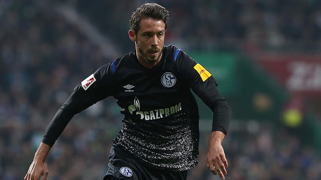 Mark Uth spielt seit 2018 für den FC Schalke 04 Mark Uth spielt seit 2018 für den FC Schalke 04