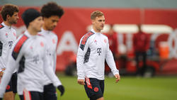 Joshua Kimmich steht ab Sonntag wieder beim FC Bayern auf dem Rasen