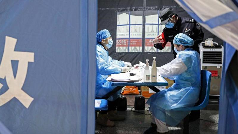 Der Ausbruchs der Lungenkrankheit stoppt den chinesischen Fußball