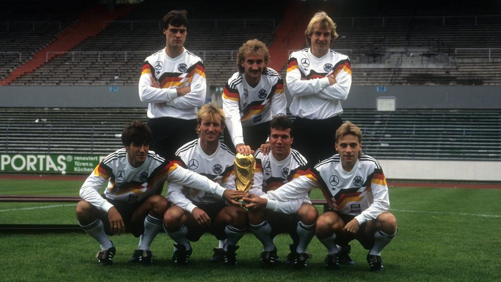 Die deutsche Nationalmannschaft jubelte 1990 über den Gewinn der WM