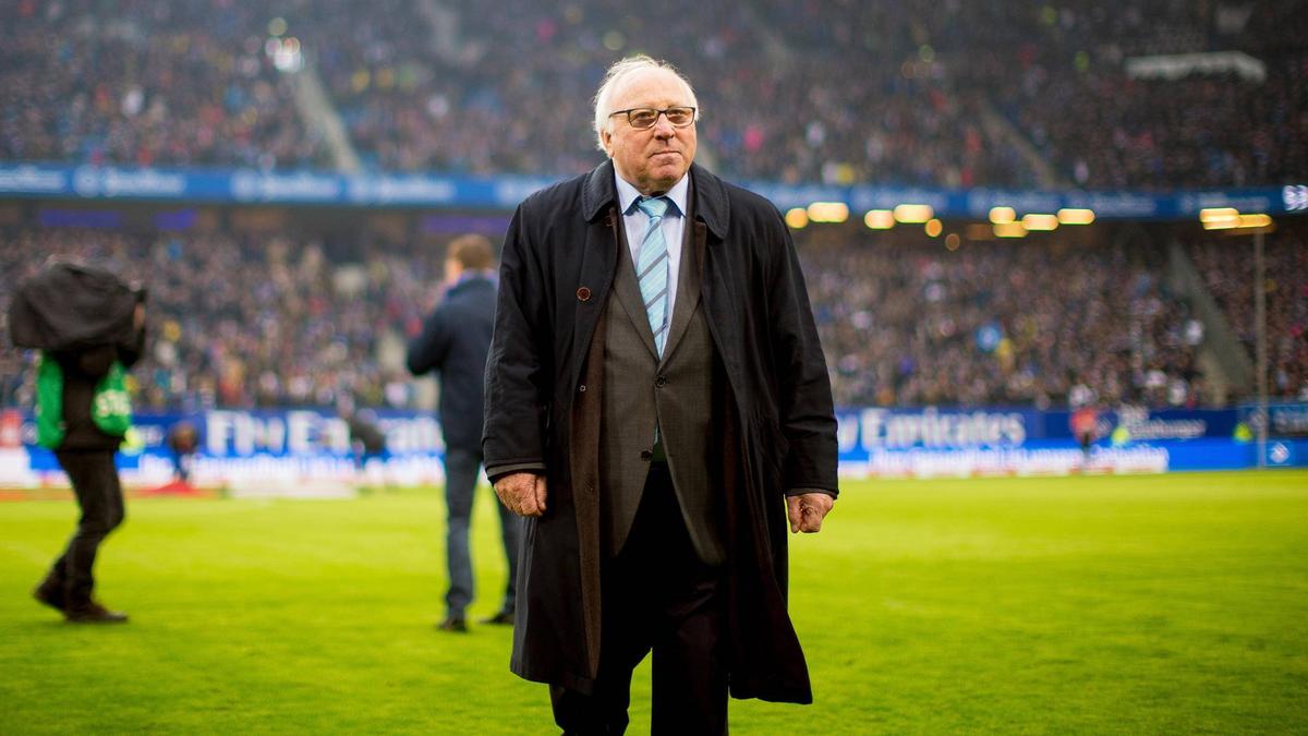 Uwe Seeler está decepcionado com o HSV
