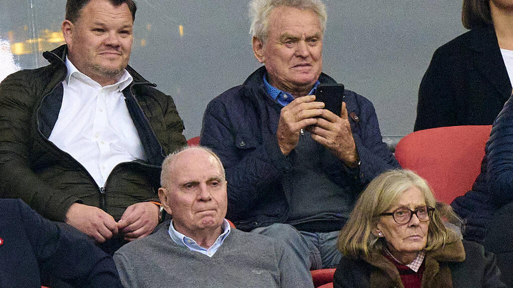 Sepp Maier findet die Kritik an Bayern-Patron Uli Hoeneß unsäglich Sepp Maier findet die Kritik an Bayern-Patron Uli Hoeneß unsäglich