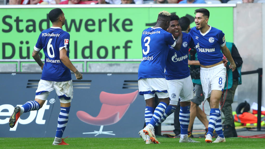 Der FC Schalke 04 jubelt über den Sieg