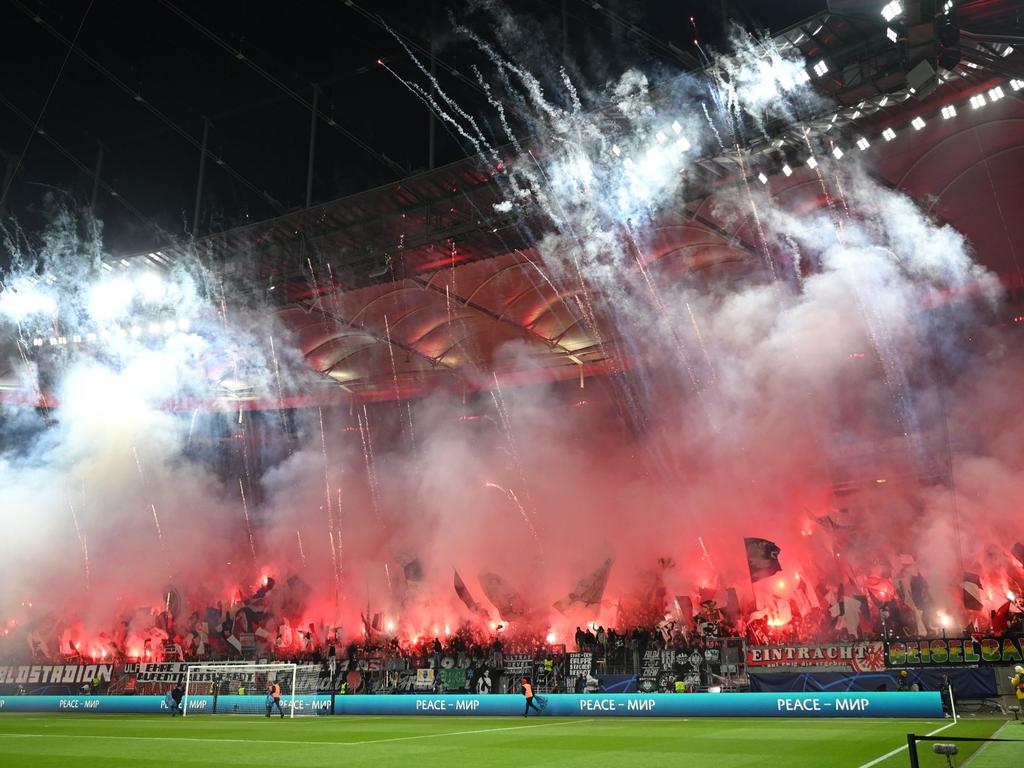 Fans von Eintracht Frankfurt sollen nun doch zum Spiel beim SSC Neapel können
