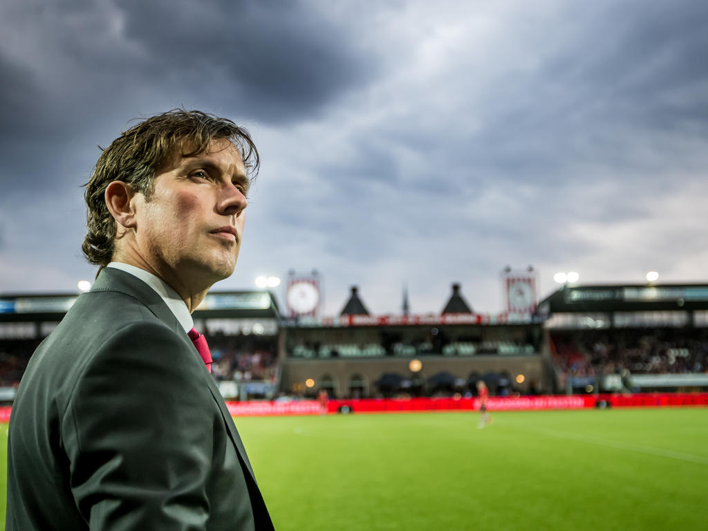 Trainer Alex Pastoor voorafgaand aan het kampioensduel van Sparta Rotterdam met Jong Ajax. (11-04-2016)