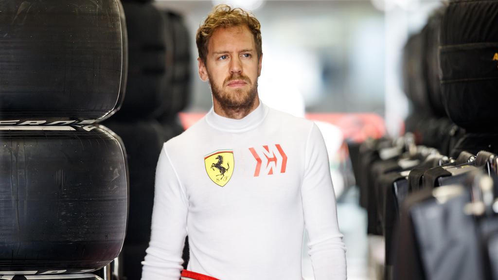 Nach dem verlorenen WM-Duell gegen Lewis Hamilton setzt Vettel auf Abstand Nach dem verlorenen WM-Duell gegen Lewis Hamilton setzt Vettel auf Abstand