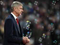 Arsenal-Coach Arsène Wenger droht in der englischen Premier League doppelter Ärger