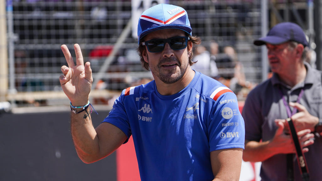 Aston Martin: Fernando Alonso