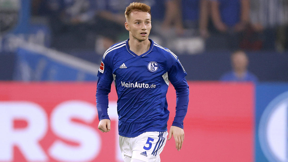 Bleibt Sepp van den Berg beim FC Schalke 04?