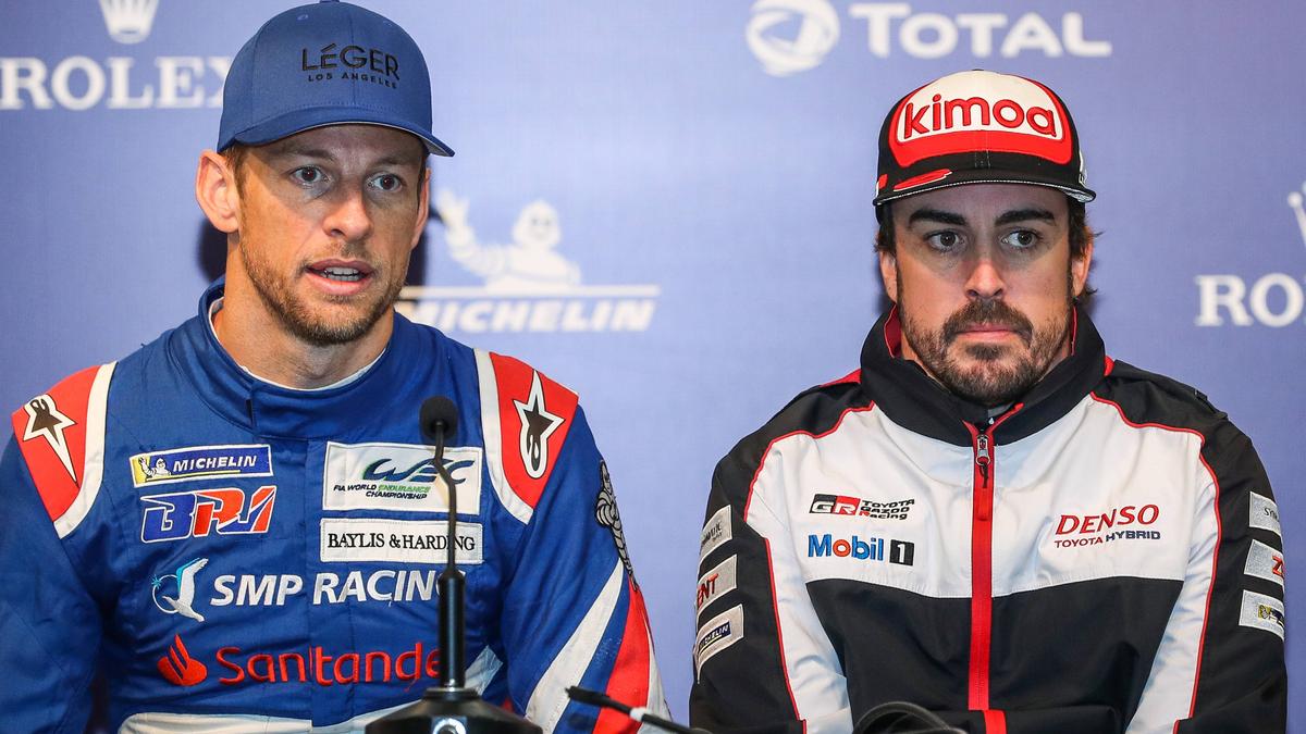Glaubt nicht an Renault-Comeback von Fernando Alonso: Jenson Button (r.) Glaubt nicht an Renault-Comeback von Fernando Alonso: Jenson Button (r.)
