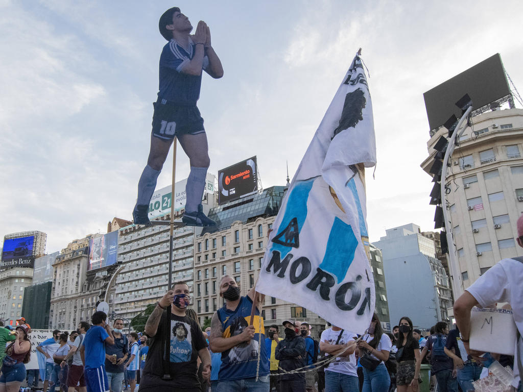 Diego Maradona fue homenajeado en las calles de Argentina. Diego Maradona fue homenajeado en las calles de Argentina.