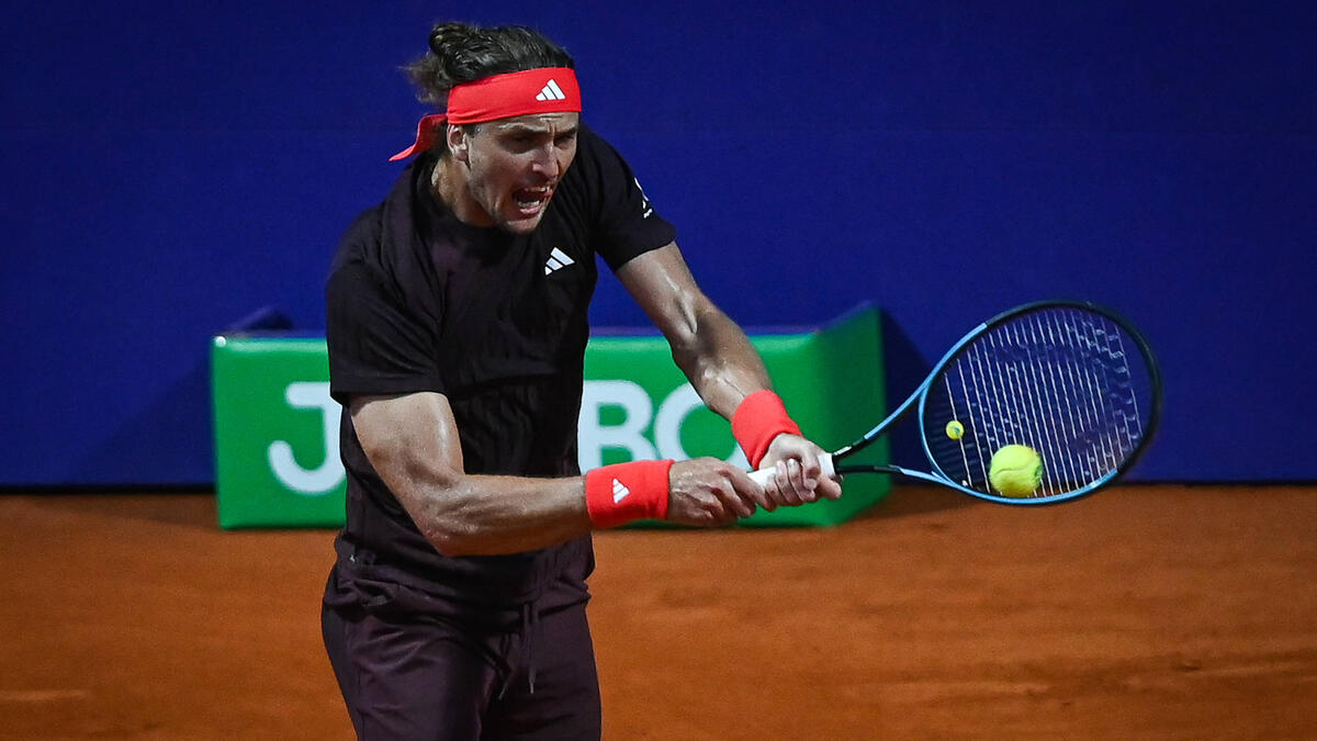 Alexander Zverev schlägt derzeit in Südamerika auf