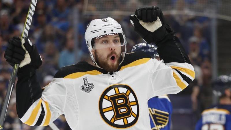 Die Boston Bruins haben im Finale der NHL vorgelegt Die Boston Bruins haben im Finale der NHL vorgelegt