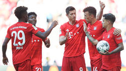 Der FC Bayern muss seine Neuzugänge Ivan Perisic (4. v. r.) und Philippe Coutinho (r.) integrieren, meint Ottmar Hitzfeld