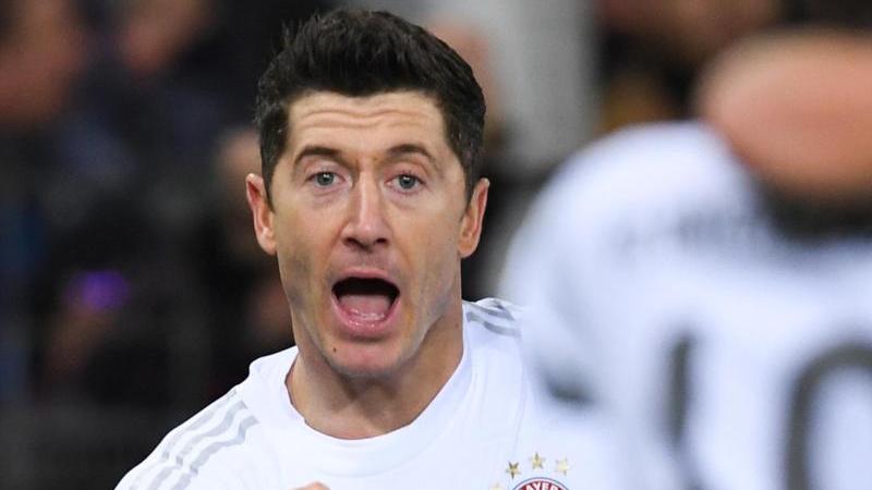 Stand nach seiner Leisten-OP schon wieder auf dem Laufband: Robert Lewandowski Stand nach seiner Leisten-OP schon wieder auf dem Laufband: Robert Lewandowski