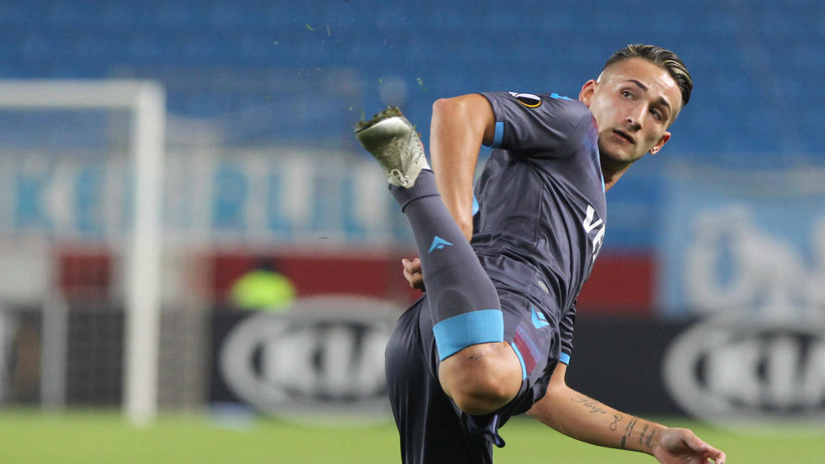 Der Ex-Schalker Donis Avdijaj ist derzeit vereinslos Der Ex-Schalker Donis Avdijaj ist derzeit vereinslos