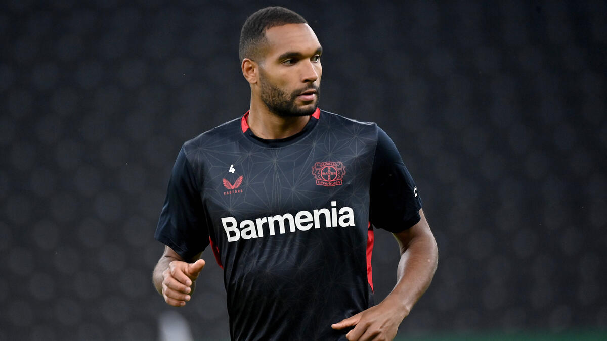 Jonathan Tah là giám đốc quốc phòng của Bayer Leverkusen