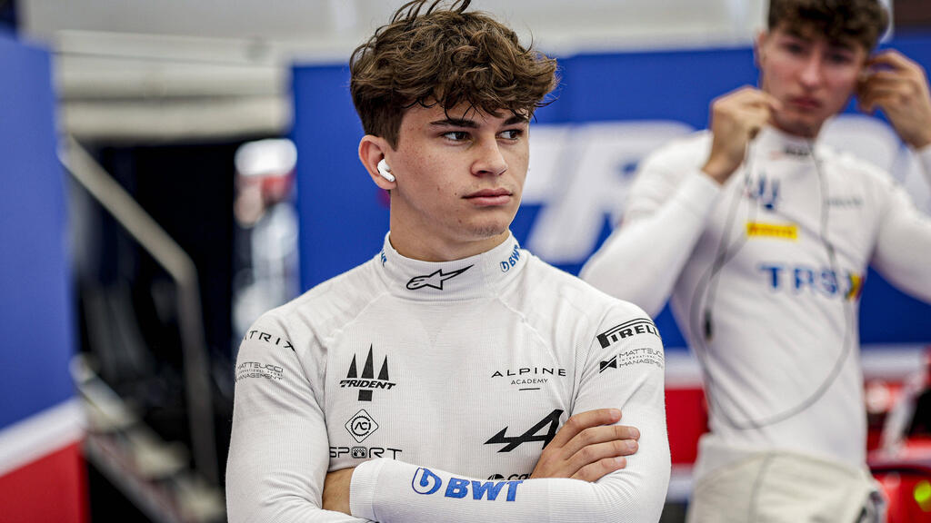 Alpine-Junior-l-sst-Verstappen-verblassen
