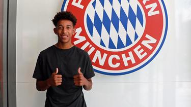 Chris Richards wechselt nach München (Bild: twitter/FCBayern)