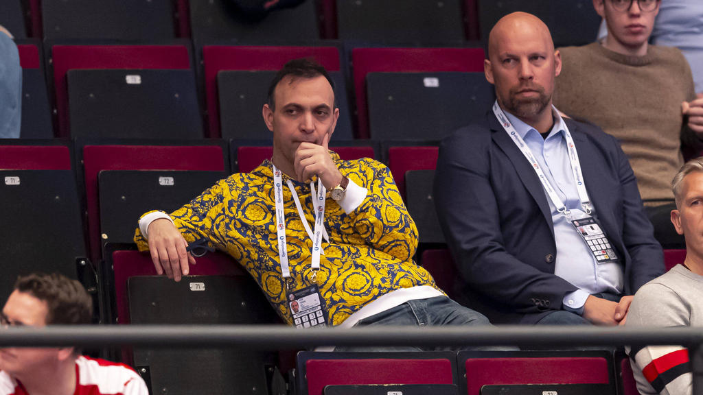 Sorgt mit seinen schrillen Outfits für Angriffsfläche: DHB-Vize Bob Hanning Sorgt mit seinen schrillen Outfits für Angriffsfläche: DHB-Vize Bob Hanning