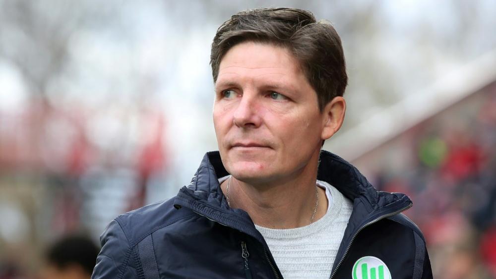 Fordert gegen den BVB eine Leistungssteigerung: Oliver Glasner Fordert gegen den BVB eine Leistungssteigerung: Oliver Glasner