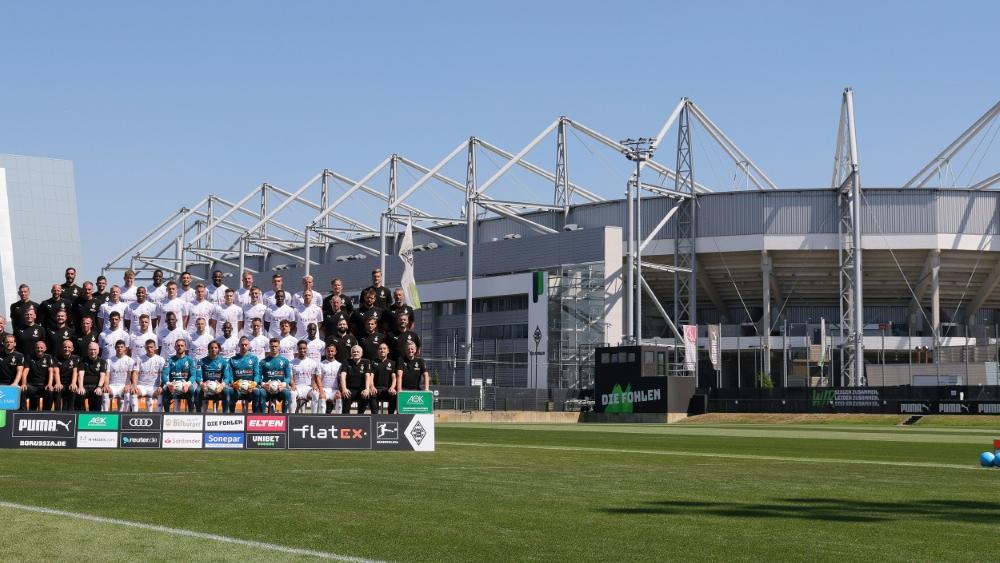 Seis jogadores jovens recebem contratos profissionais em Gladbach