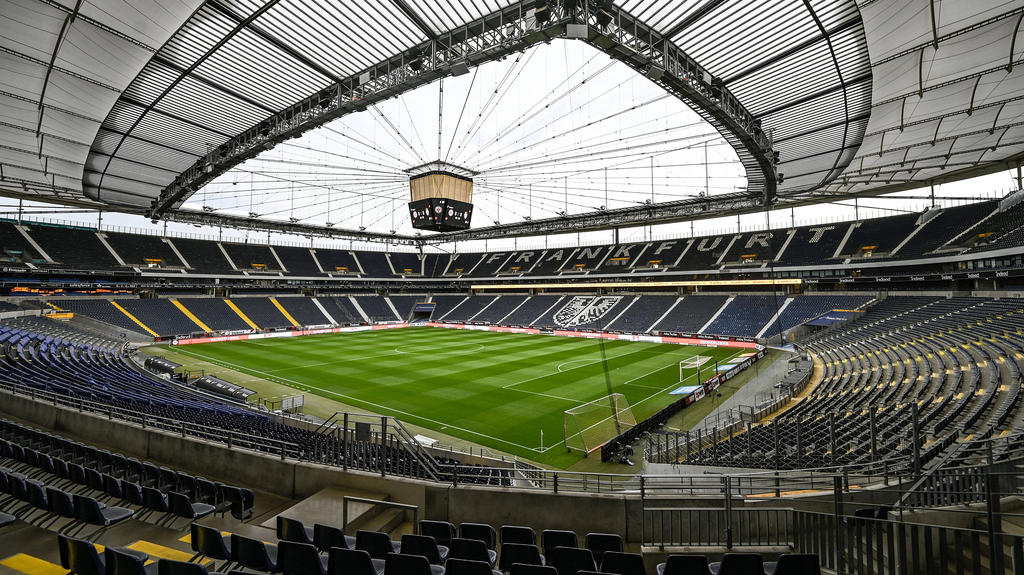 Eintracht Frankfurt darf wieder Zuschauer ins Stadion lassen