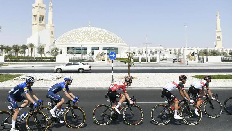 Die dritte Etappe der UAE-Tour führte über 166 Kilometer von Al Ain nach Jebel Hafeet Die dritte Etappe der UAE-Tour führte über 166 Kilometer von Al Ain nach Jebel Hafeet