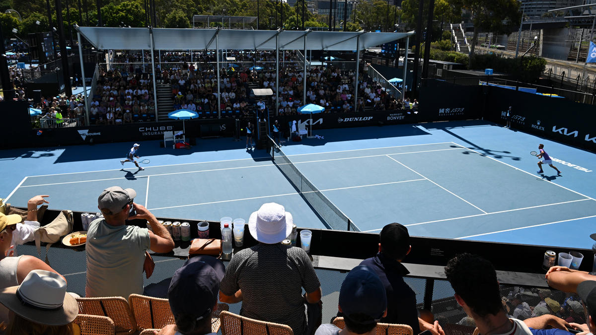 Von der Bar an Court Nummer 6 haben die Fans bei den Australian Open einen Top-Blick