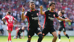 Ansgar Knauff (l.) spielt seit 2022 bei Eintracht Frankfurt