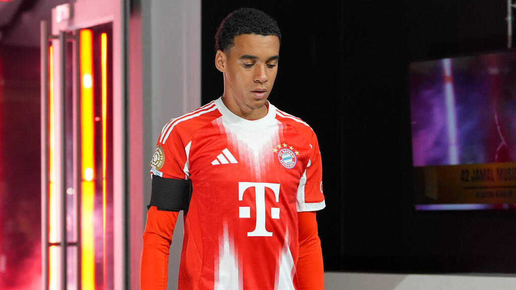 Jamal Musiala fehlt dem FC Bayern mehrere Monate Jamal Musiala fehlt dem FC Bayern mehrere Monate