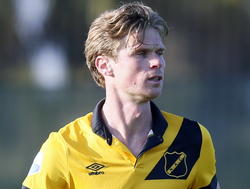 Kees Luijckx in actie voor NAC Breda in een oefenwedstrijd tegen Leuven. (08-01-2015)