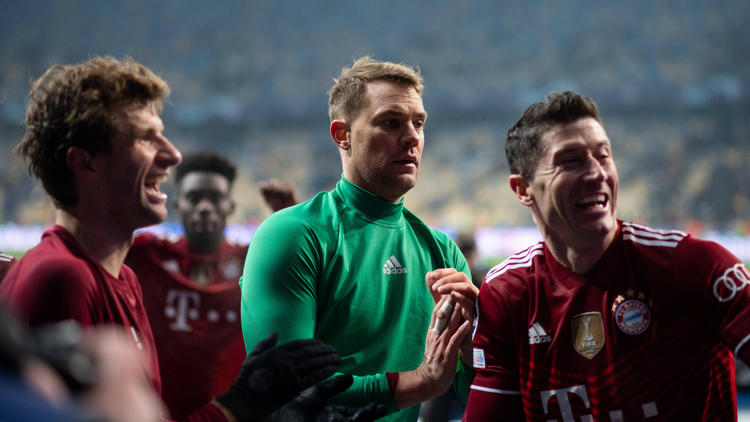 Thomas Müller, Manuel Neuer und Robert Lewandowski (v.l.n.r.) sollen beim FC Bayern verlängern
