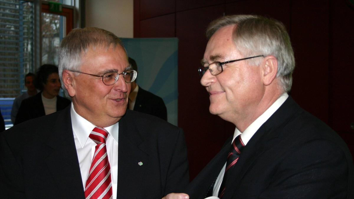 Theo Zwanziger und Horst R. Schmidt reisen nicht nach Bellinzona Theo Zwanziger und Horst R. Schmidt reisen nicht nach Bellinzona