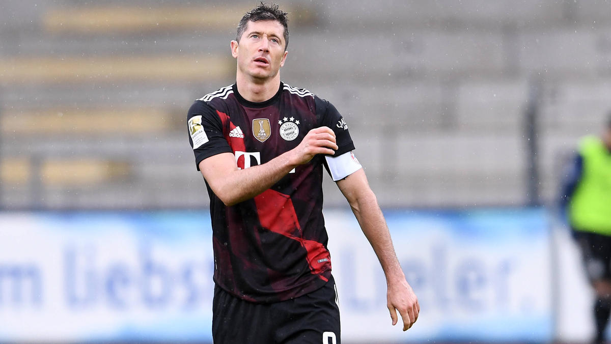 Fc Bayern Abgang Von Robert Lewandowski Ex Berater Reagiert Auf Geruchte