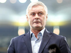 Frankfurts Coach Armin Veh hat das Vertrauen der Vereinsführung