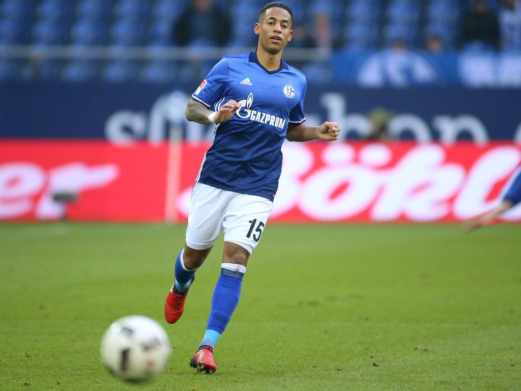 Dennis Aogo wird beim FC Schalke nicht mehr gebraucht