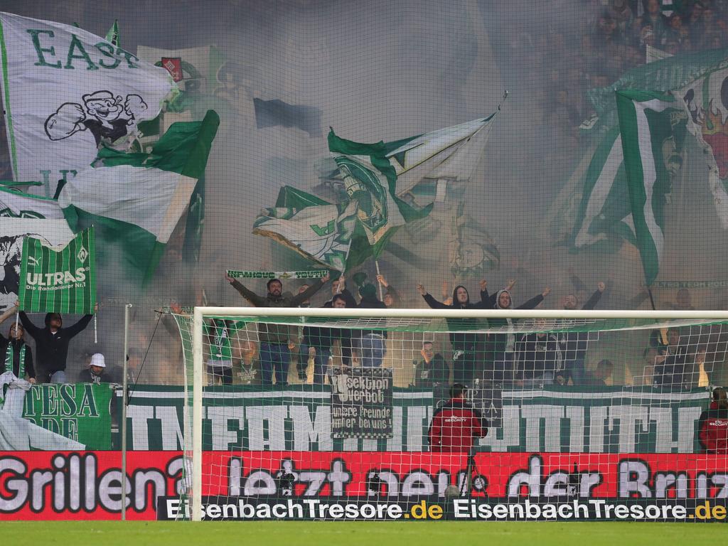 Werders Fans zündelten im April gegen den FC Schalke