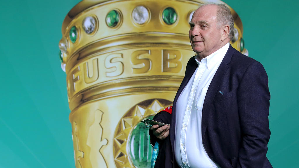 Uli Hoeneß verhinderte offenbar ein mögliches Aus von Niko Kovac Uli Hoeneß verhinderte offenbar ein mögliches Aus von Niko Kovac