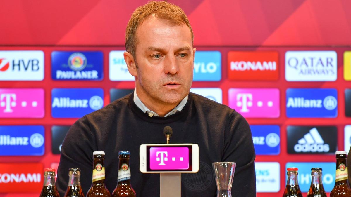 Wie reagiert Hansi Flick auf die Gerüchte rund um den FC Bayern? Wie reagiert Hansi Flick auf die Gerüchte rund um den FC Bayern?