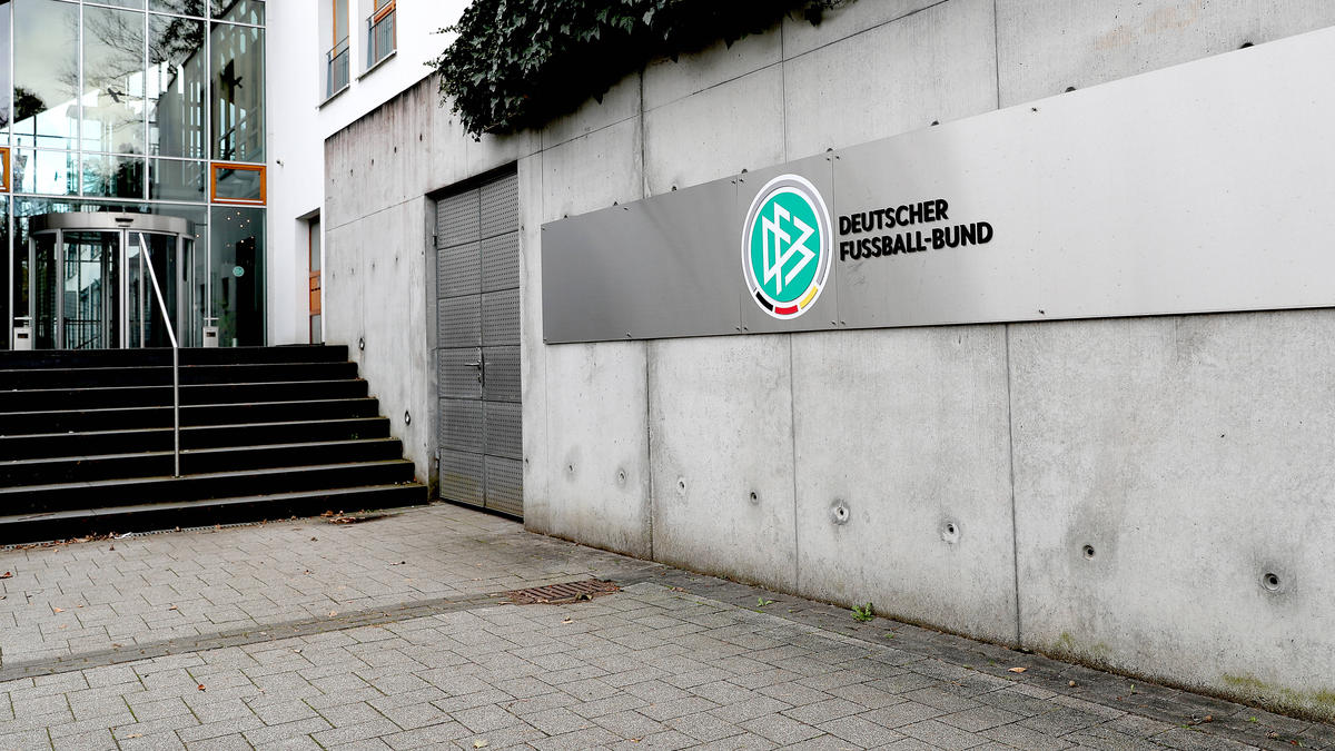 Auch dem DFB drohen erhebliche Verluste Auch dem DFB drohen erhebliche Verluste