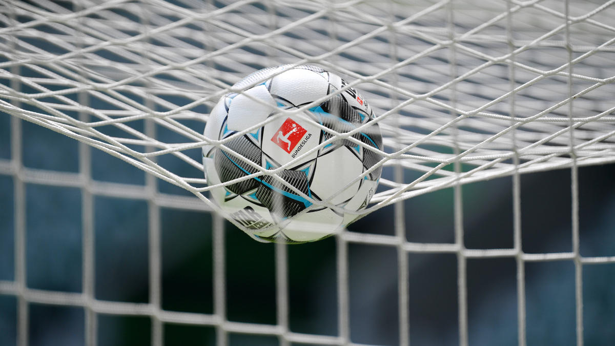 Die Vereinigung der Vertragsfußballspieler (VDV) hat momentan viel zu tun Die Vereinigung der Vertragsfußballspieler (VDV) hat momentan viel zu tun